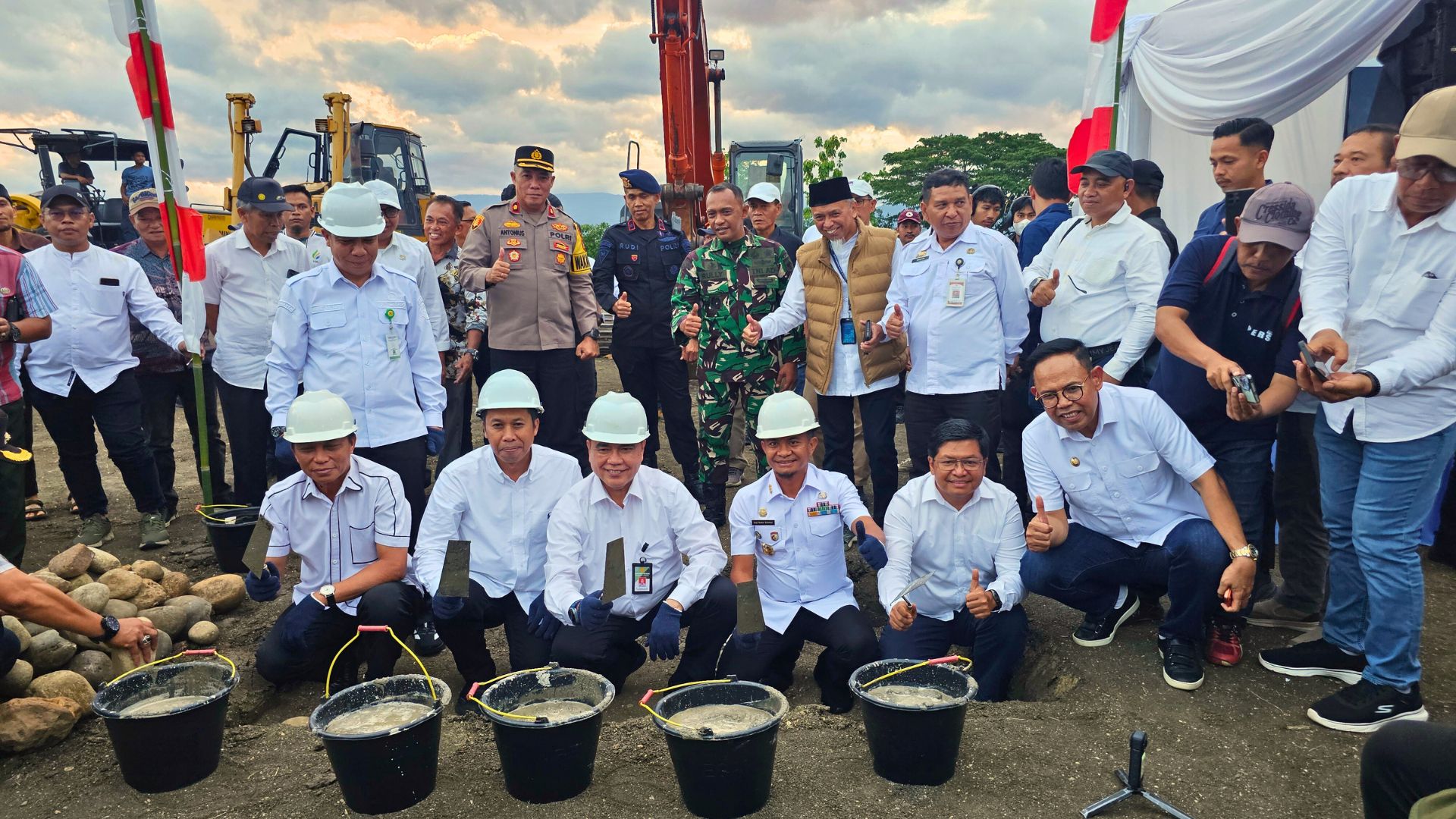 Groundbreaking Hilirisasi Ayam Terintegrasi Dimulai di Bone, Perkuat Ketahanan Pangan Nasional