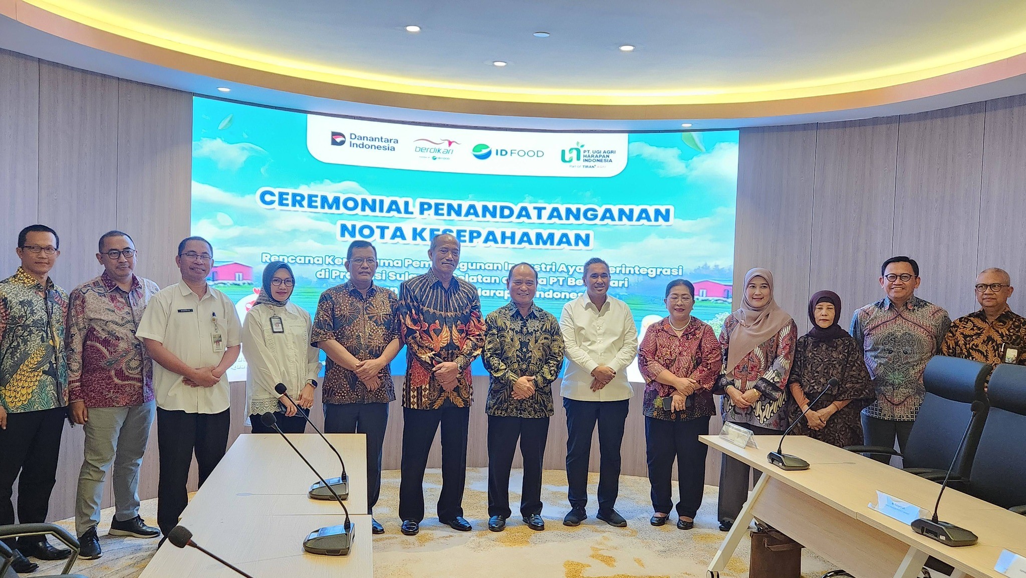 Berdikari Gandeng PT UGI Kembangkan Industri Ayam Terintegrasi di Sulsel, Kementan Dorong Pertumbuhan Ekonomi Daerah
