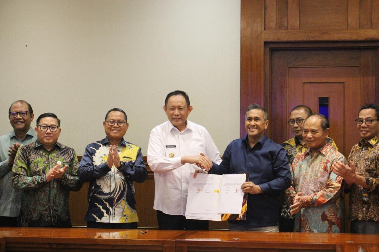 Kementan Kawal MoU Hilirisasi Ayam Gorontalo Bersama ID FOOD untuk Perkuat Peternak Rakyat