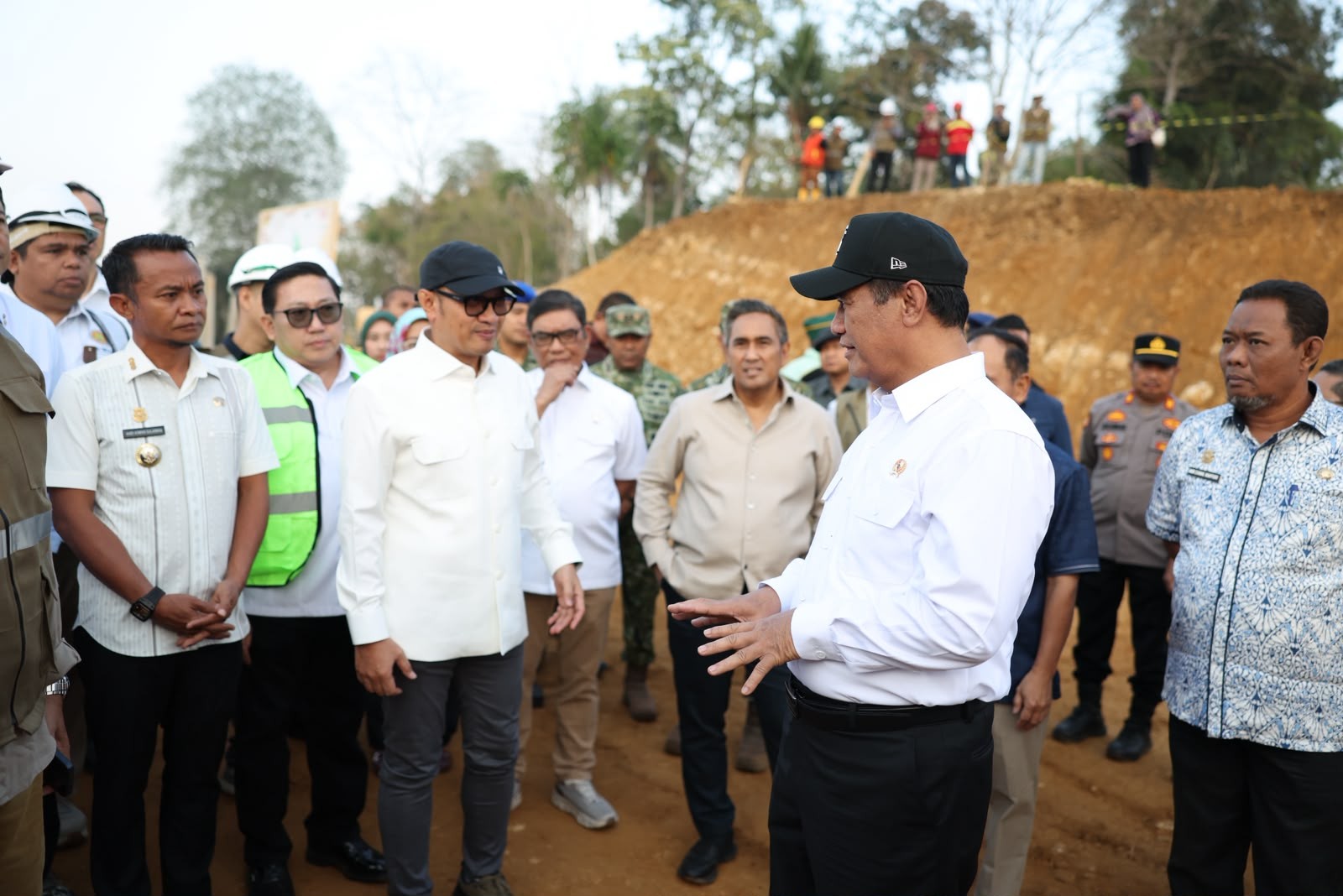 Mentan Amran Bangun Ekosistem Peternakan Nasional, Lima Kawasan Dikebut Rampung 2027
